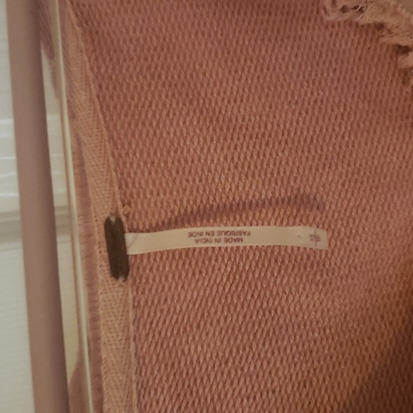 Free people oversized hooded pink sweater.  Xtra small - Picture 2 of 6